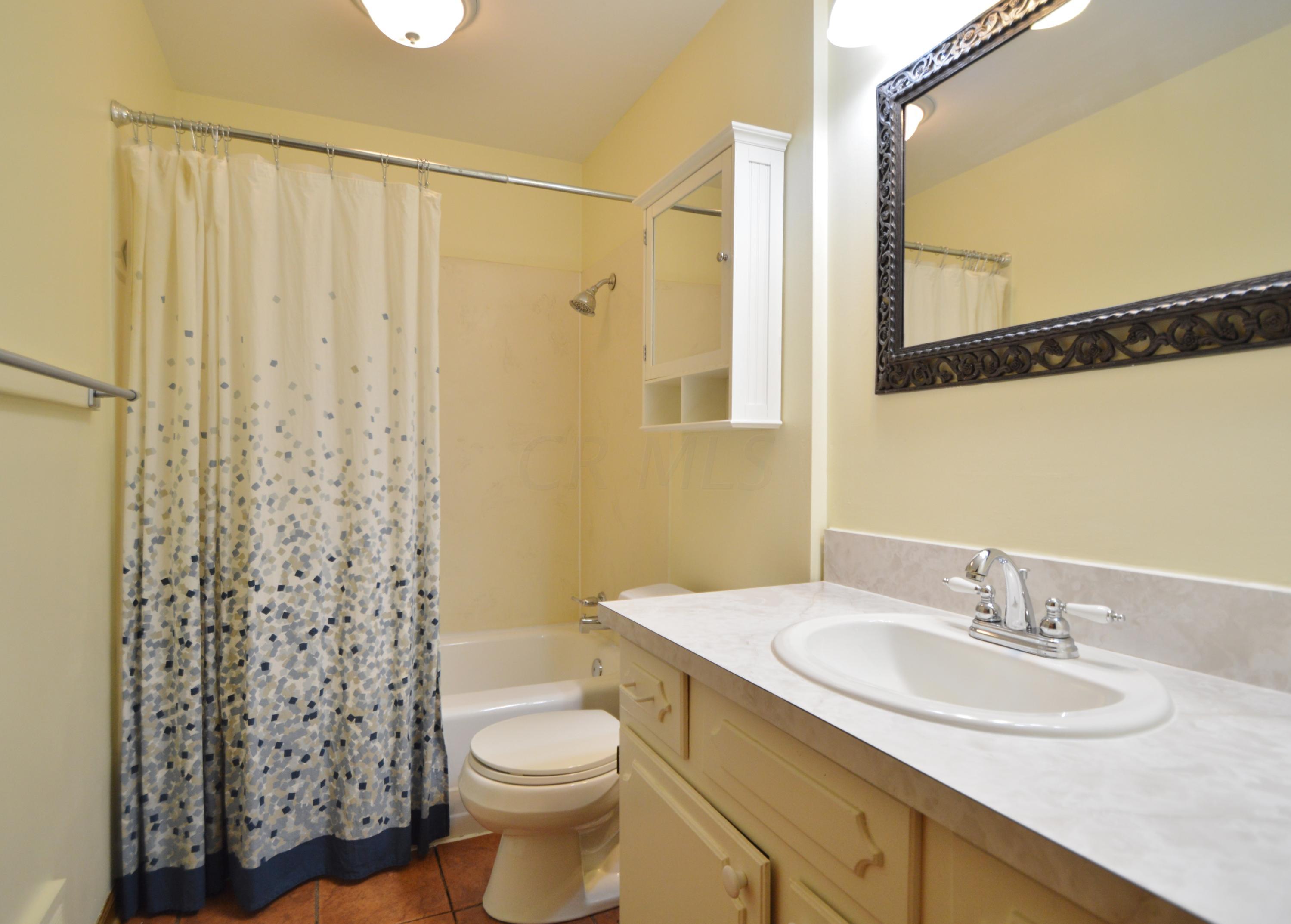 119 Fallis Road Columbus, OH 43214 - Photo 13 of 24 Gallery Image 13
