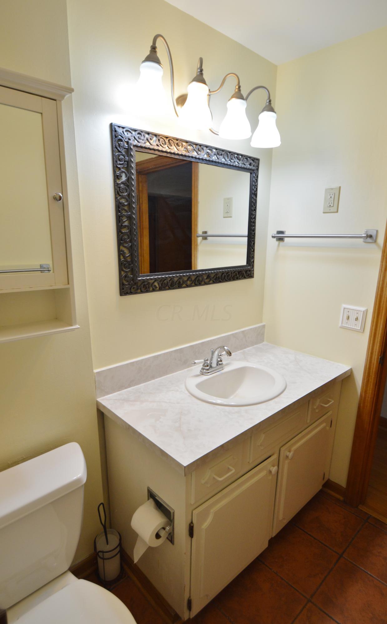 119 Fallis Road Columbus, OH 43214 - Photo 14 of 24 Gallery Image 14
