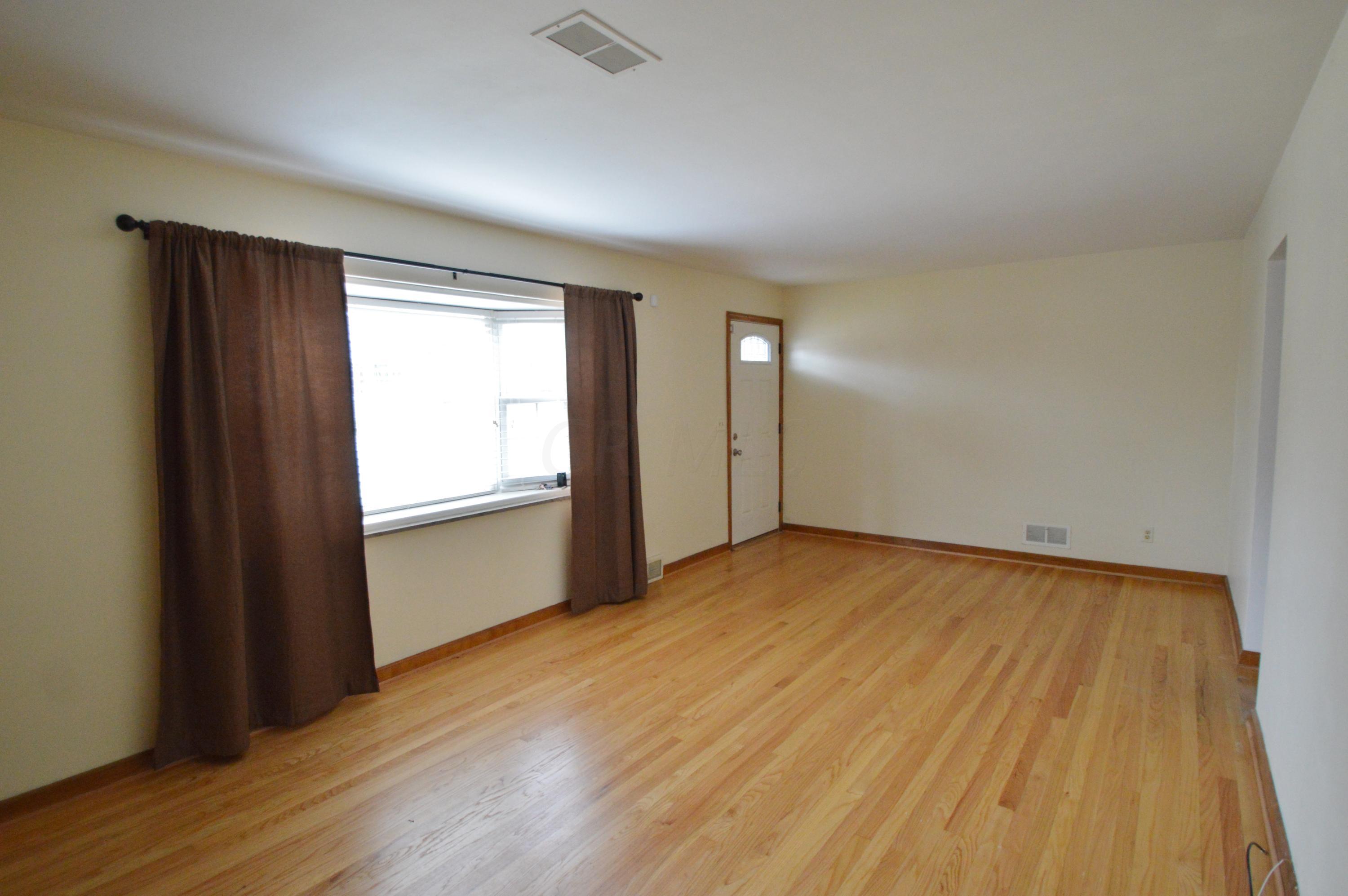 119 Fallis Road Columbus, OH 43214 - Photo 4 of 24 Gallery Image 4