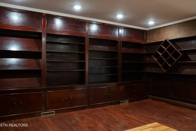 $499,000 | 673 Charles Golden Road, Sparta, TN 38583