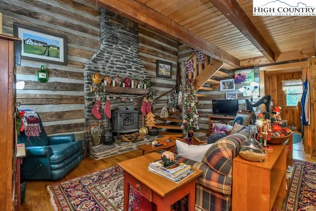 $349,900 | 682 Stonebridge Lane, Todd, NC 28684