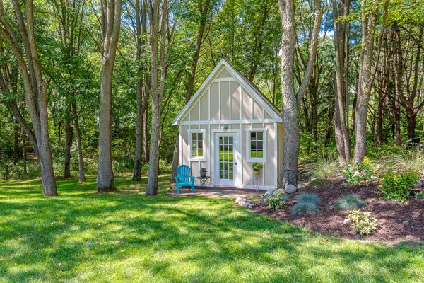 $837,000 | 6211 Kies Street Northeast, Rockford, MI 49341
