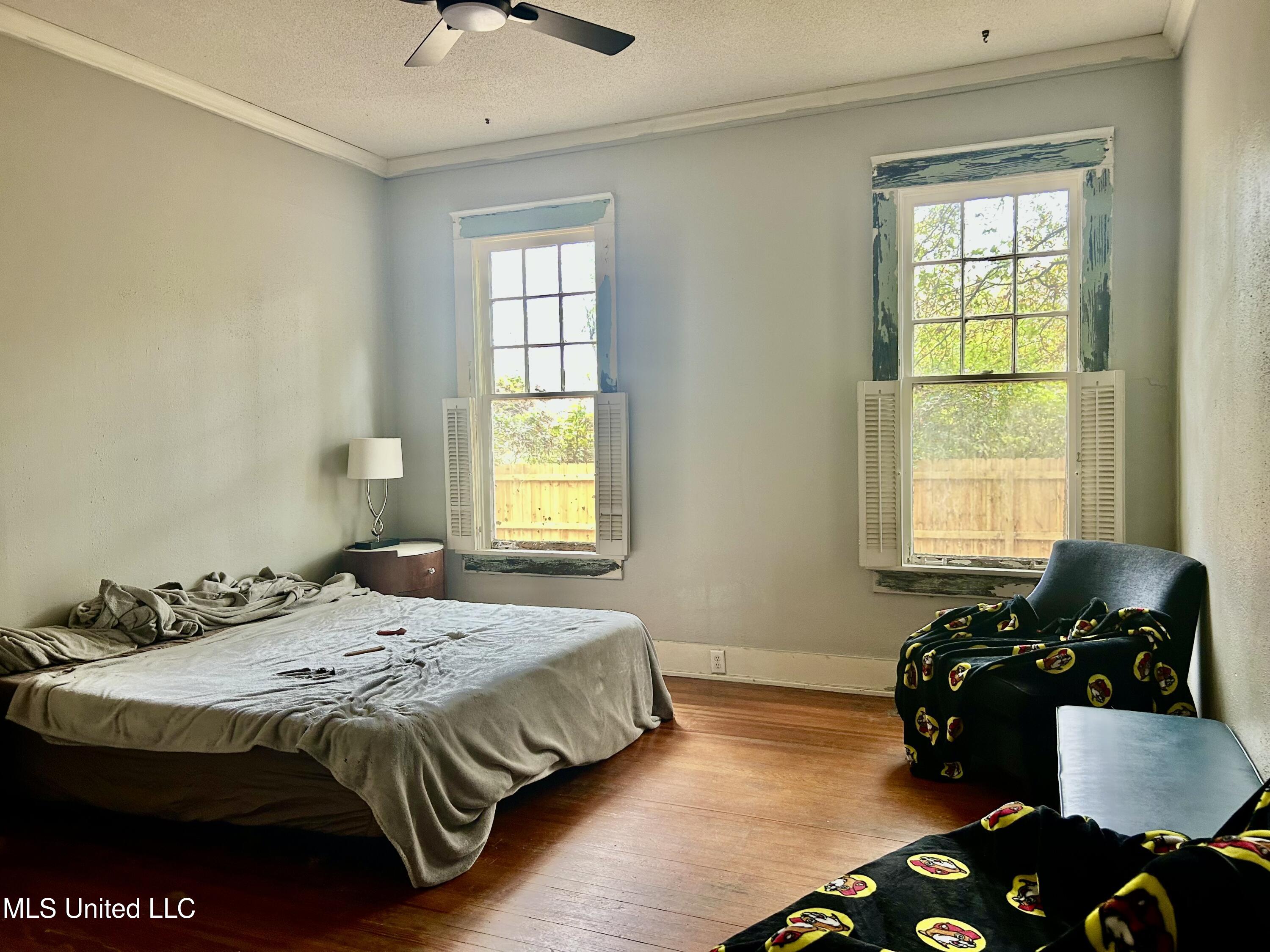 310 Kenneth Street Greenwood, MS 38930 - Photo 9 of 19 IMG_2059