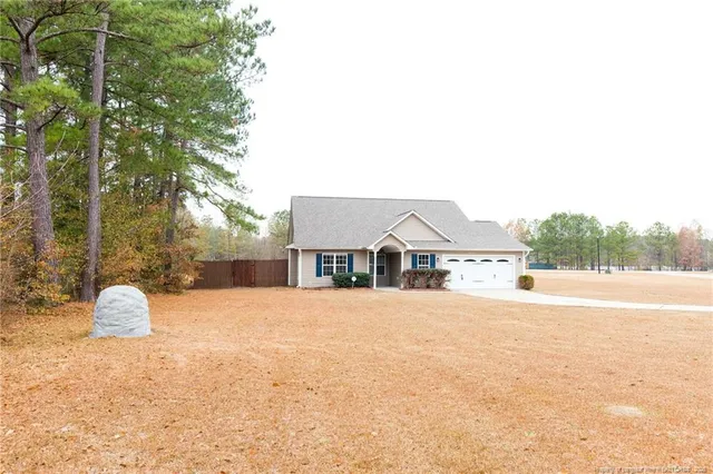$1,900 | 3192 Braddy Road, Fayetteville, NC 28306