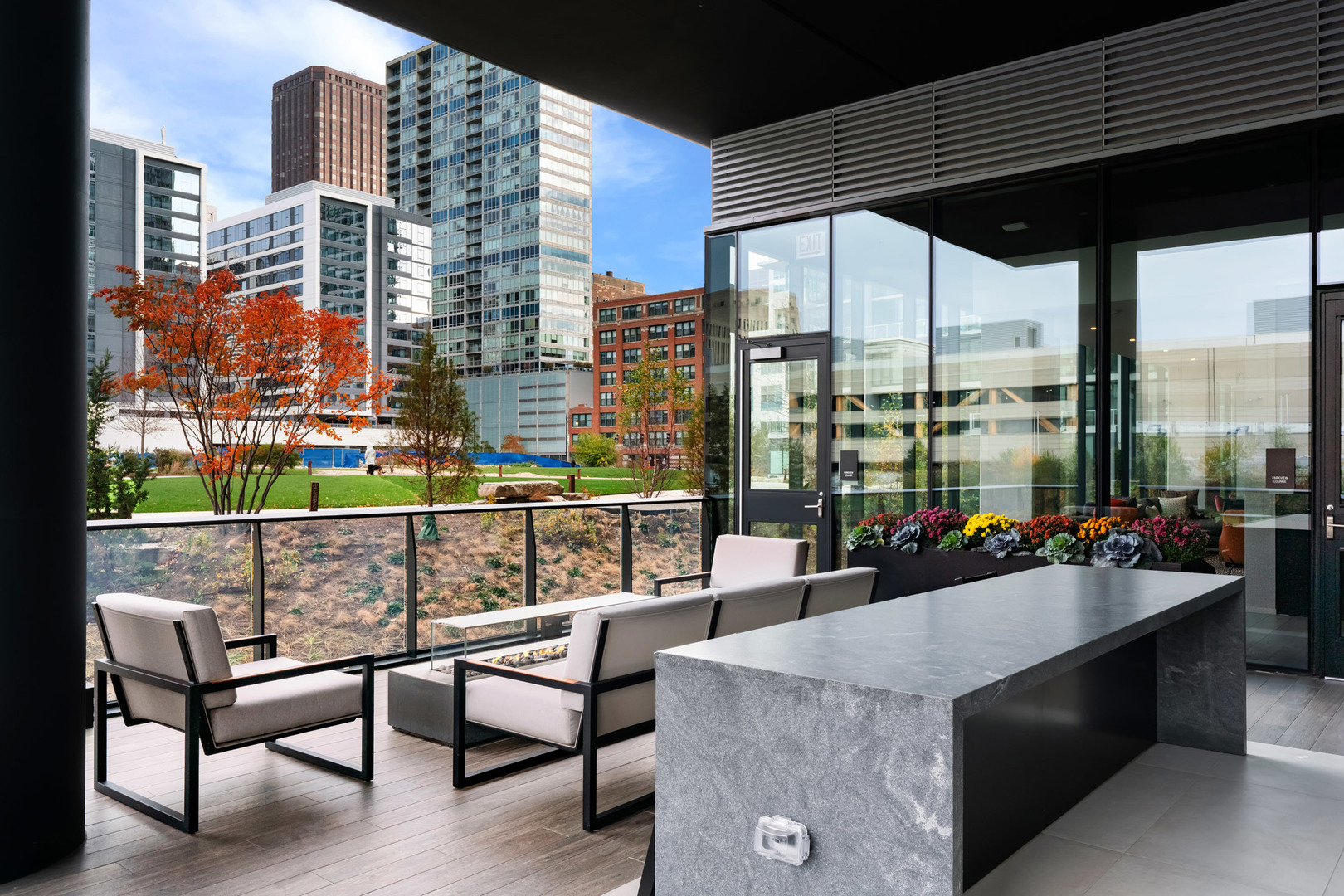 234 West Polk Street, Unit 3411 Chicago, IL 60607 - Photo 14 of 37 a view of outdoor seating