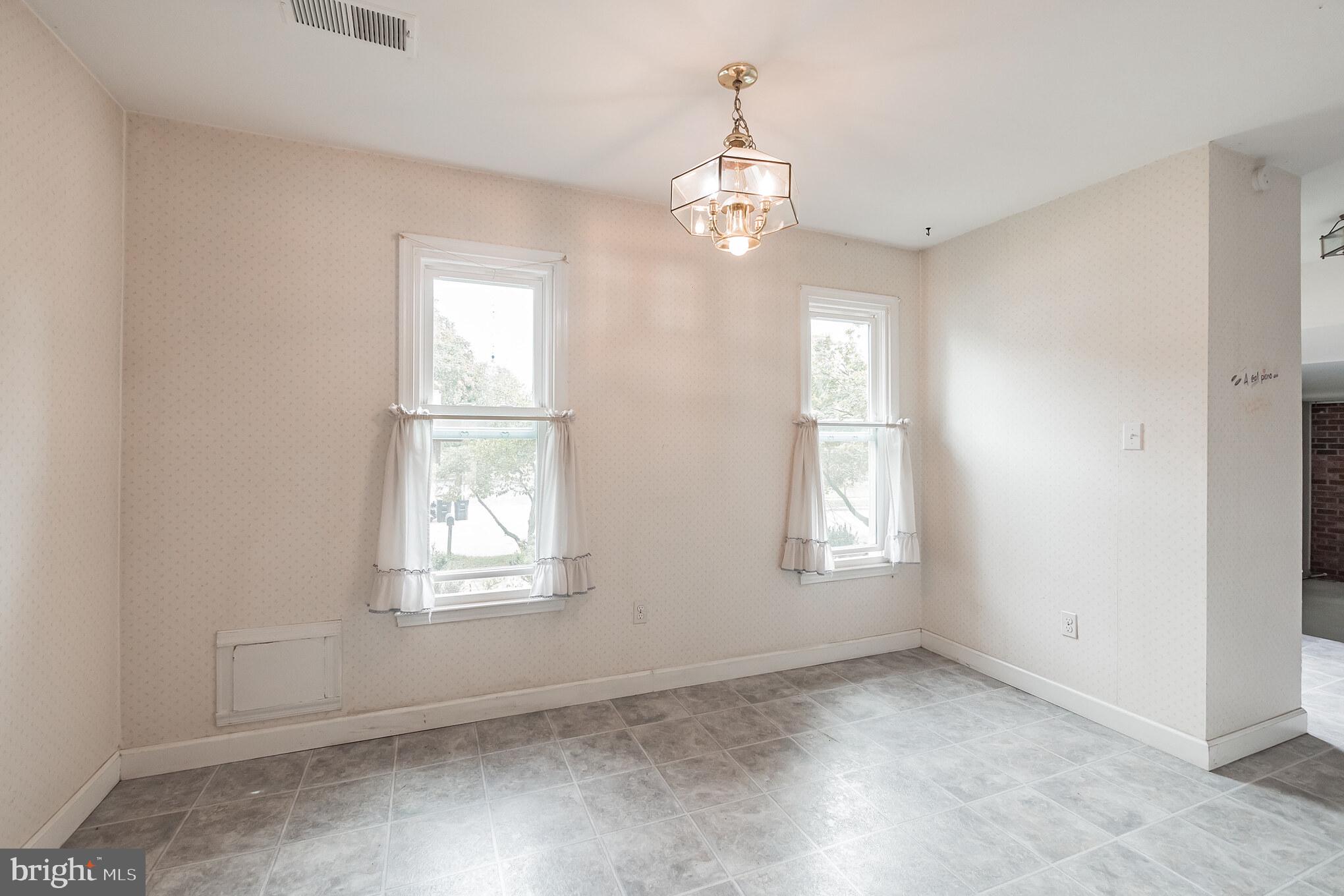 6404 Darwin Road Laurel, MD 20707 - Photo 10 of 30