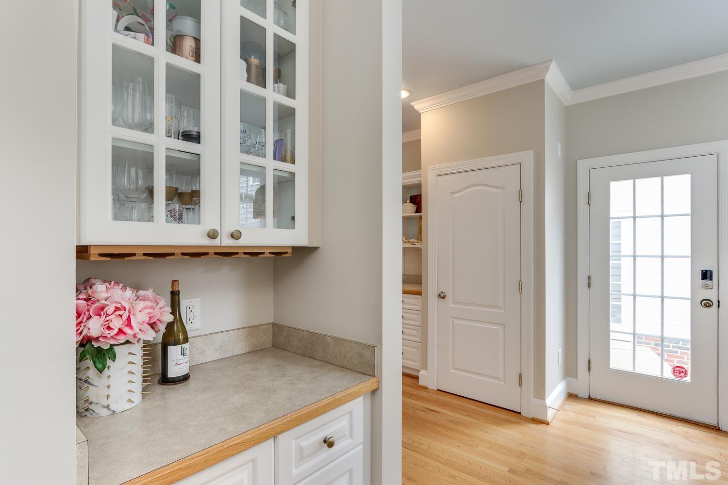 1142 Haynes Street Raleigh, NC 27604 - Photo 12 of 30 Gallery Image 12