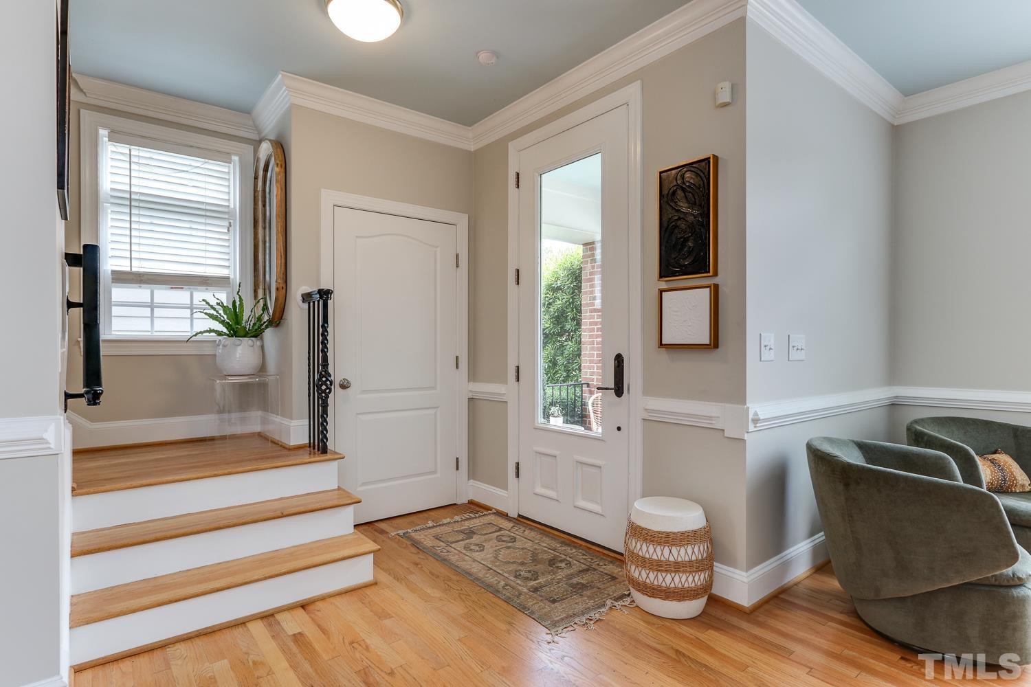 1142 Haynes Street Raleigh, NC 27604 - Photo 4 of 30 Gallery Image 4
