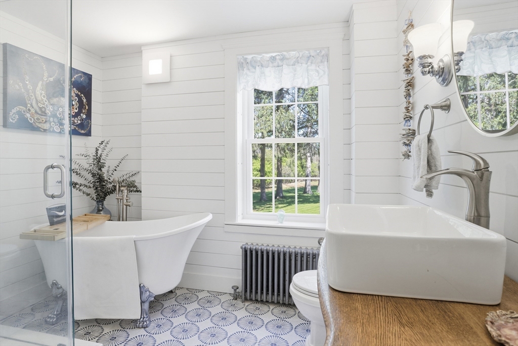 11 Graniteville Road Westford, MA 01886 - Photo 15 of 37