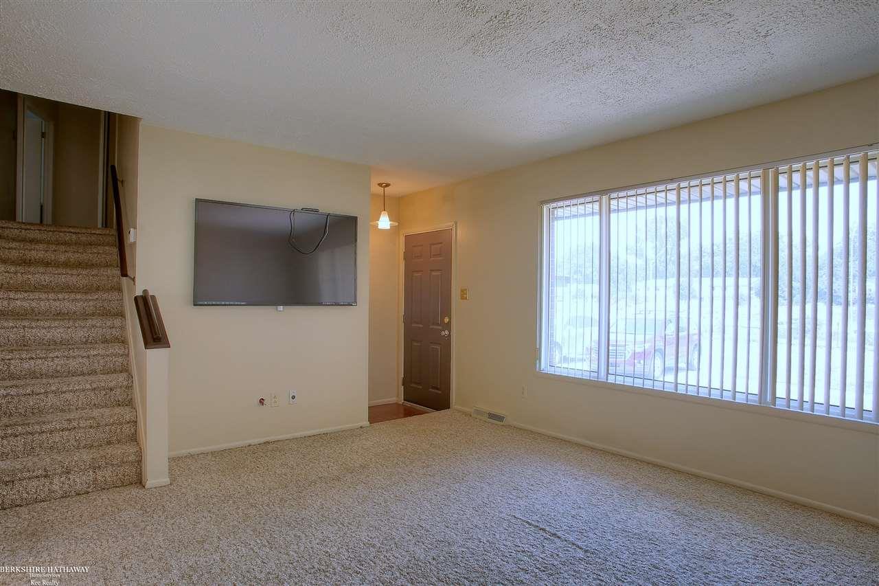 3312 East 11 Mile Road Warren, MI 48091 - Photo 5 of 30 31353790-4.JPG