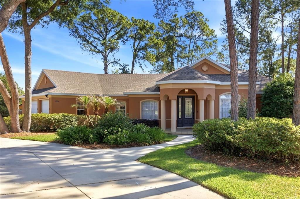 1064 Ceasars Court Mount Dora, FL 32757 - Photo 2 of 46