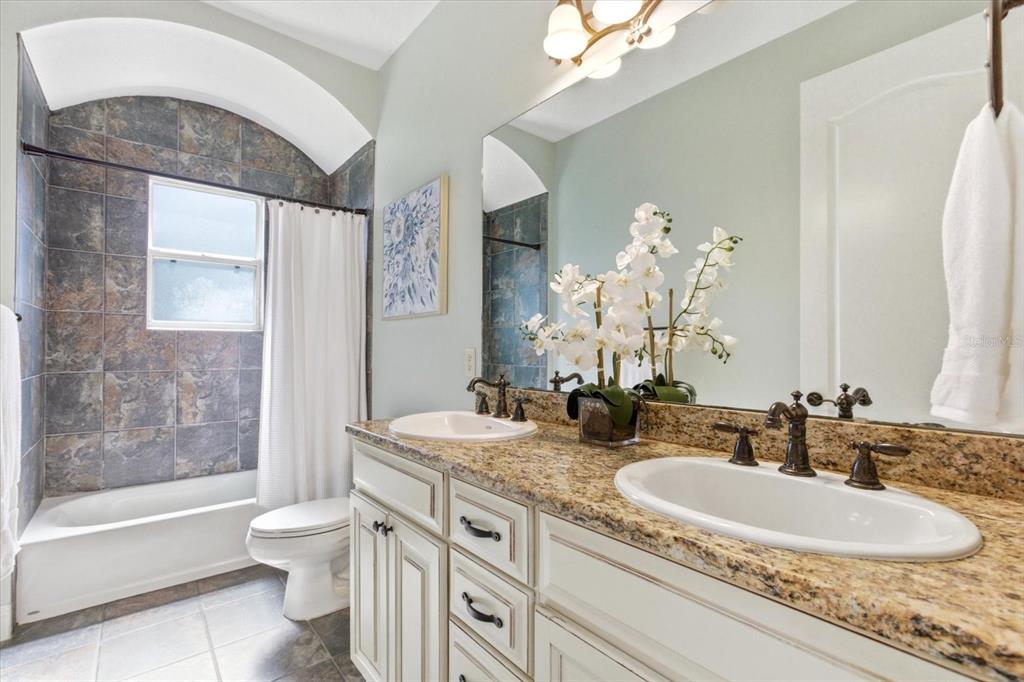 1064 Ceasars Court Mount Dora, FL 32757 - Photo 26 of 46