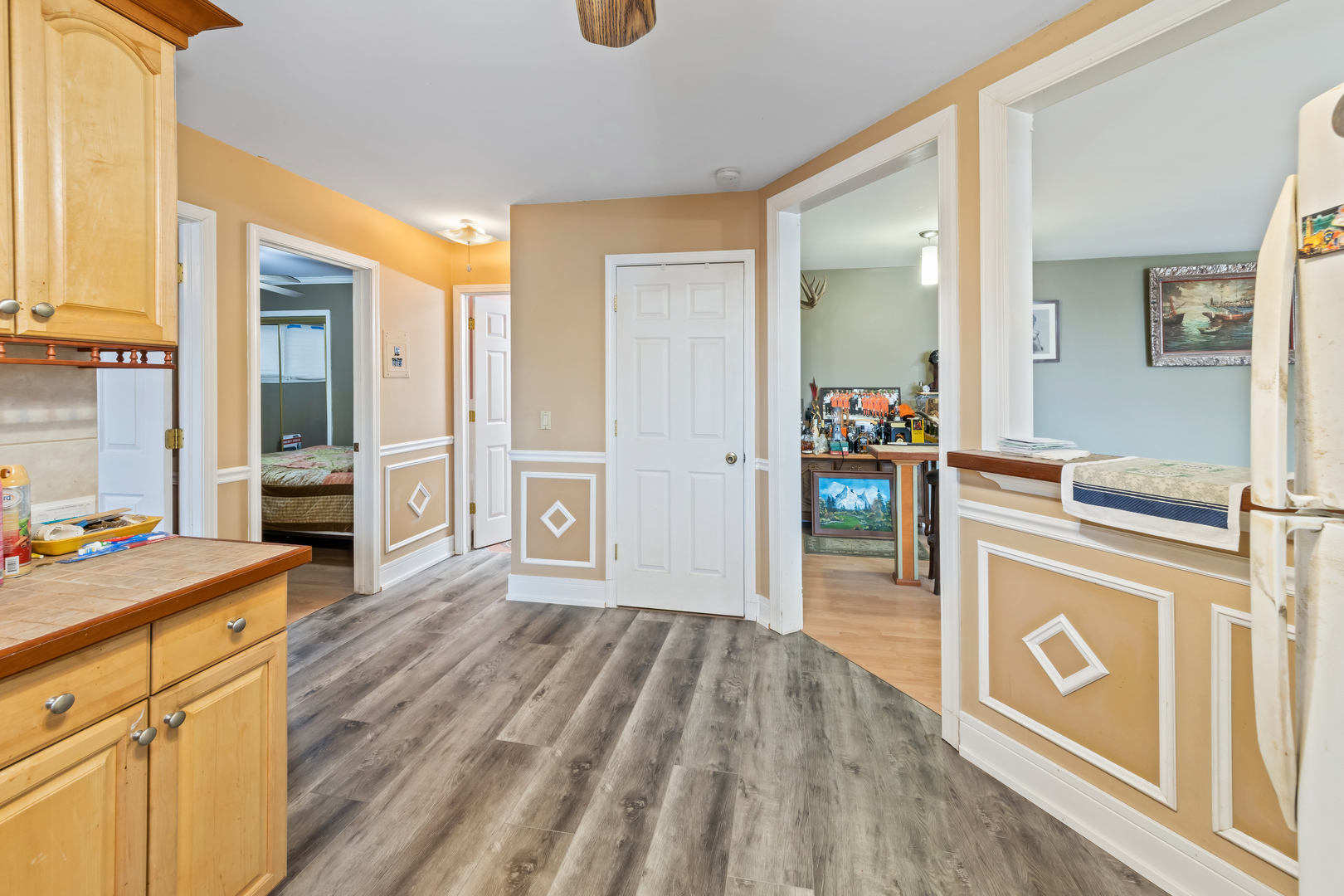 1119 East Algonquin Road, Unit 11 Arlington Heights, IL 60005 - Photo 7 of 15 a view of a storage & utility room
