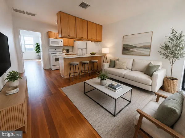 $145,000 | 1100 Vine Street, Unit 1209, Philadelphia, PA 19107