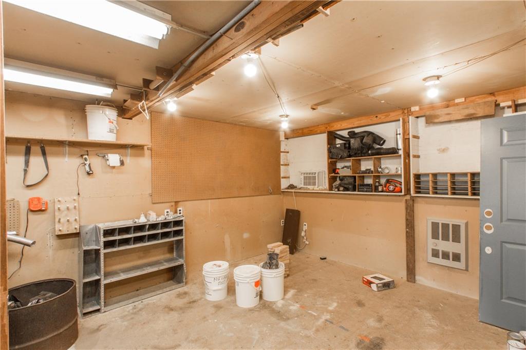 222 East Thompson Road Indianapolis, IN 46227 - Photo 22 of 23 Gallery Image 22
