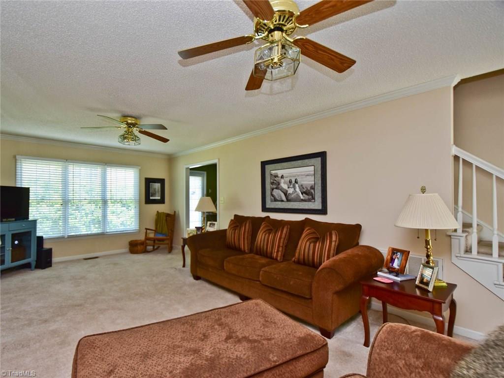 3003 Pinnacle Court High Point, NC 27265 - Photo 3 of 22 Gallery Image 3