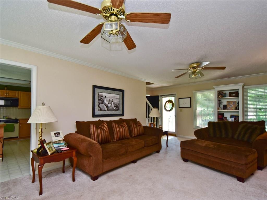 3003 Pinnacle Court High Point, NC 27265 - Photo 4 of 22 Gallery Image 4