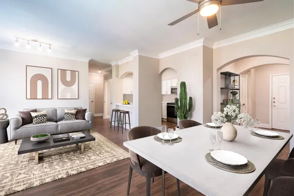 $2,025 | 320 Jackson Hill Street, Unit 112, Houston, TX 77007