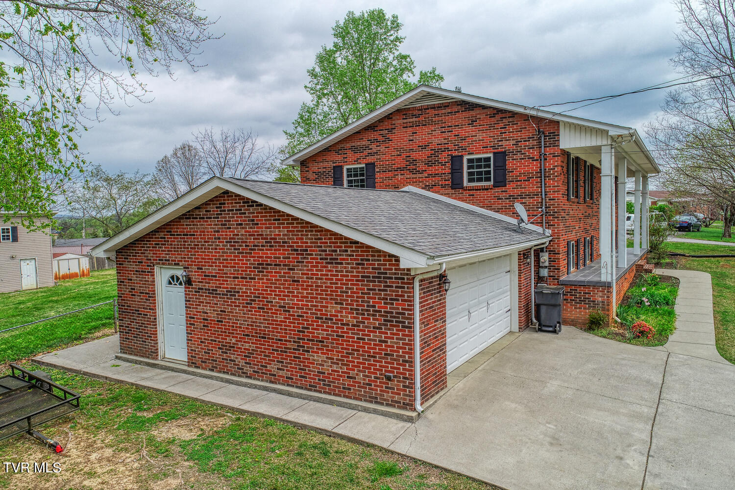 724 Greenbriar Road Talbott, TN 37877 - Photo 5 of 104 DBrown. 724 Greenbriar. Talbott MLSa (4