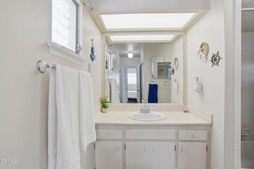 1341 Edgewood Way, Unit 23 Oxnard, CA 93030 - Photo 22 of 39