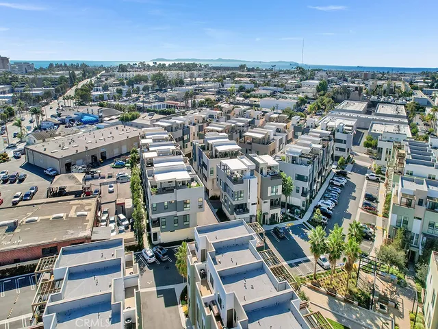 $1,685,000 | 1658 Topanga, Costa Mesa, CA 92627