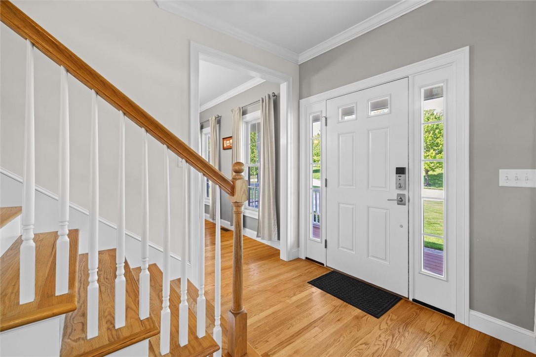 243 Cottrell Road Tiverton, RI 02878 - Photo 8 of 47