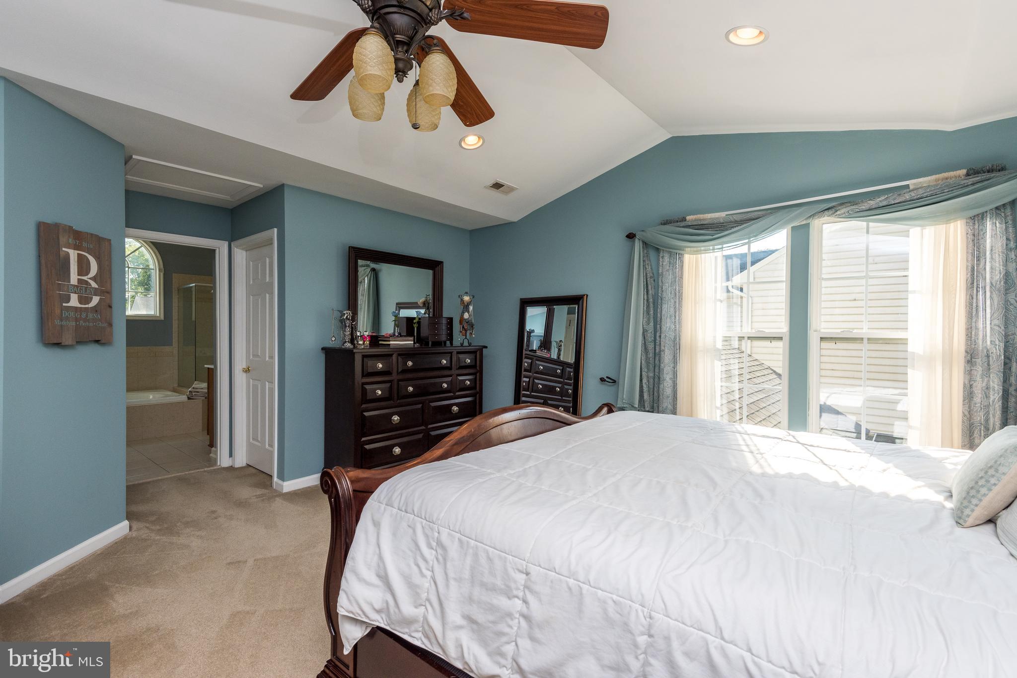 238 Barnhill Road Perkasie, PA 18944 - Photo 33 of 62 Master bedroom with cathedral ceiling