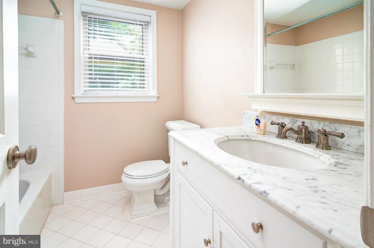 4426 Lingan Road Northwest Washington, DC 20007 - Photo 27 of 30 Bedroom 1