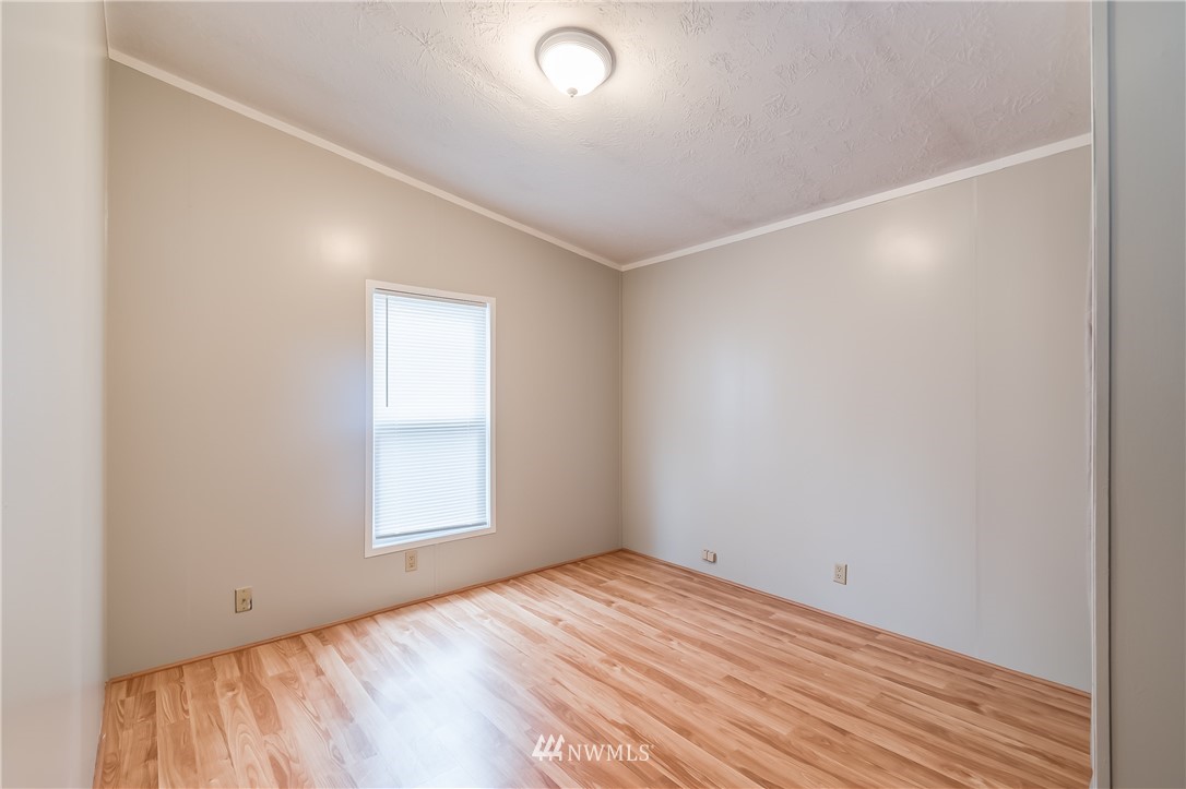 6239 Azure Way Maple Falls, WA 98266 - Photo 16 of 25 Gallery Image 16