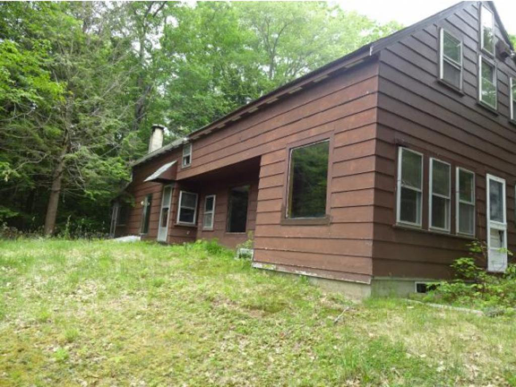 143 Nottingham Road Deerfield, NH 03037 - Photo 3 of 20