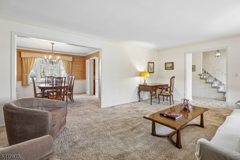 151 Mohawk Road Short Hills, NJ 07078 - Photo 12 of 47