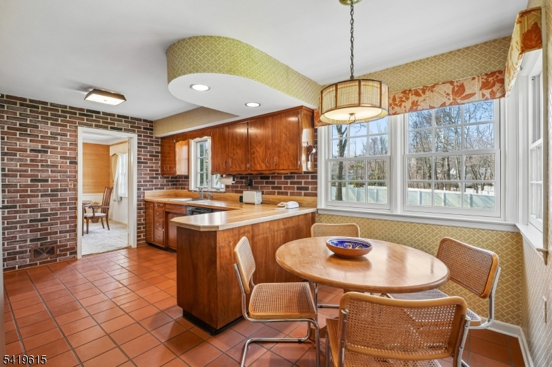 151 Mohawk Road Short Hills, NJ 07078 - Photo 18 of 47