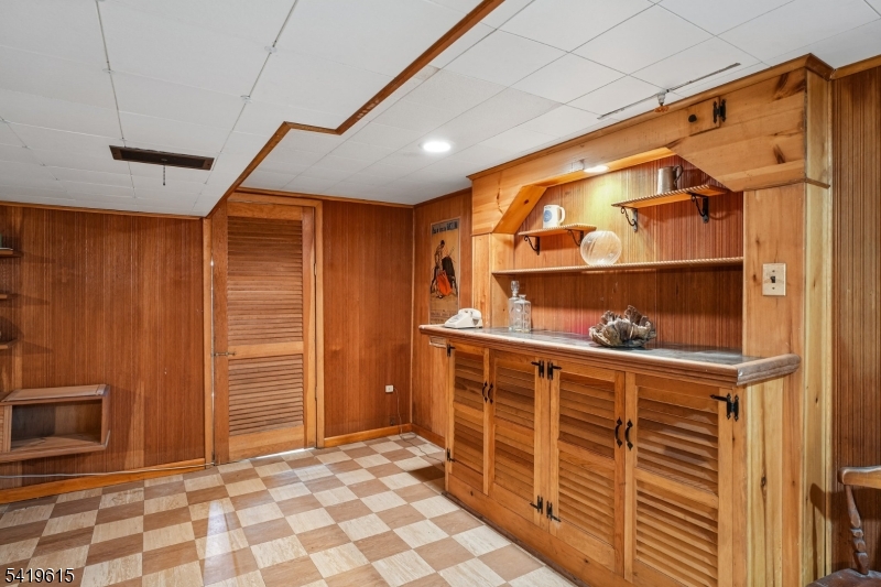 151 Mohawk Road Short Hills, NJ 07078 - Photo 32 of 47