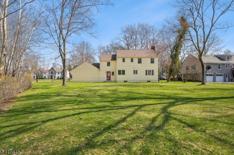 151 Mohawk Road Short Hills, NJ 07078 - Photo 38 of 47