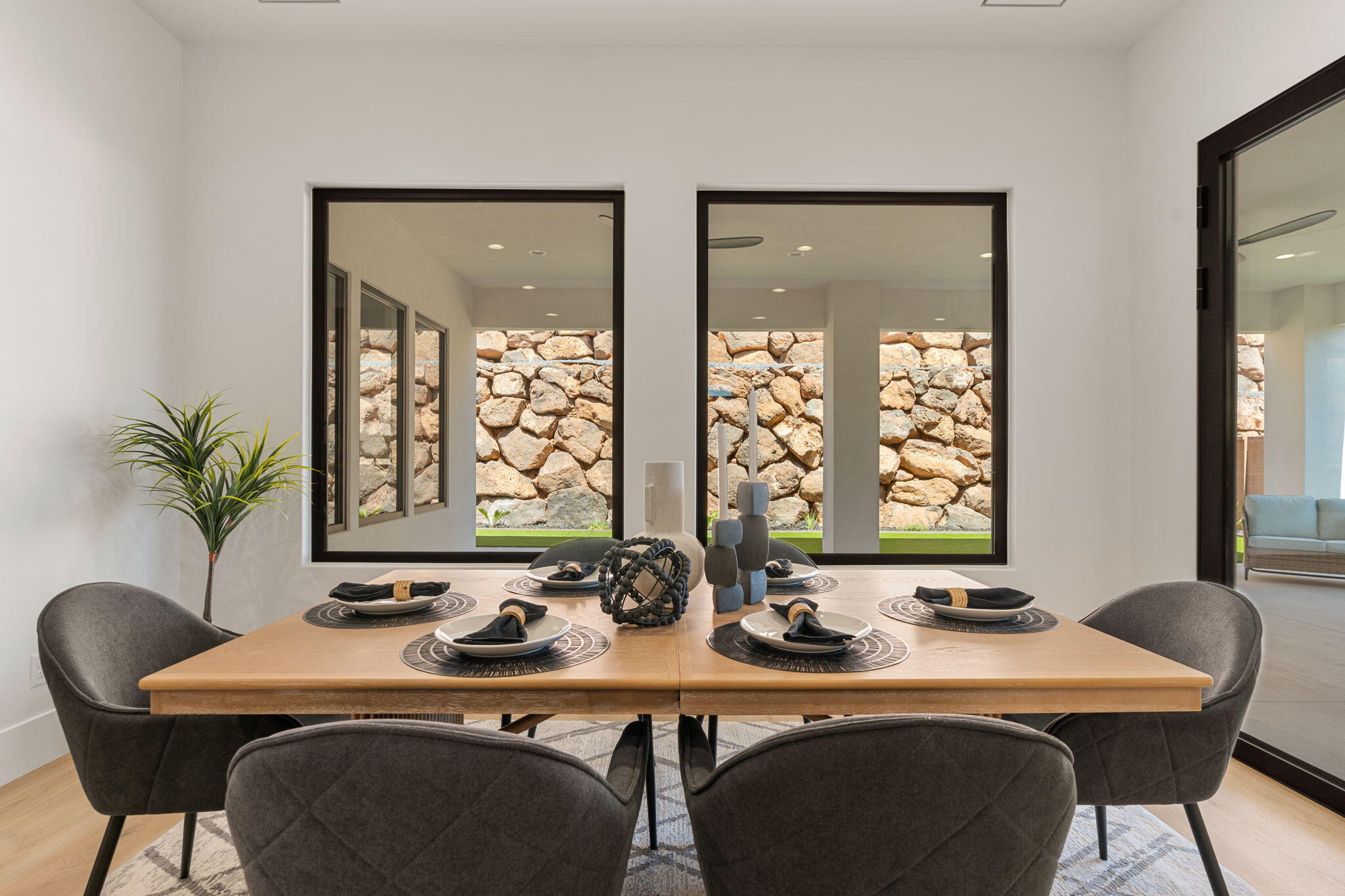 2885 East View Pointe Drive Washington, UT 84780 - Photo 22 of 99 Dining Pic 1