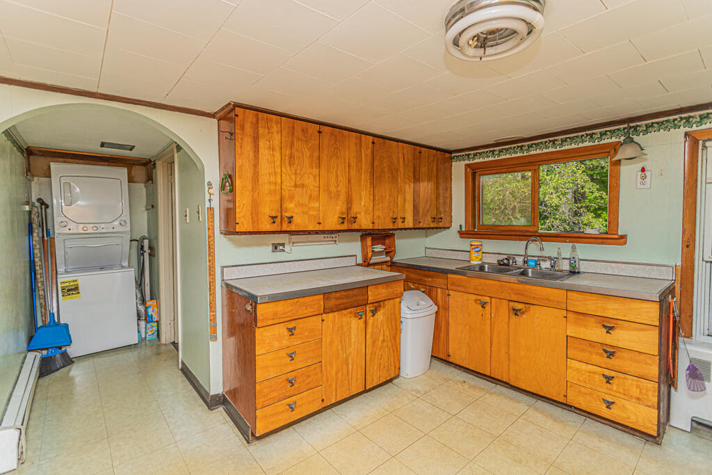 11 Tobin Flat Road Wilton, ME 04294 - Photo 4 of 32 photo (27 of 36)