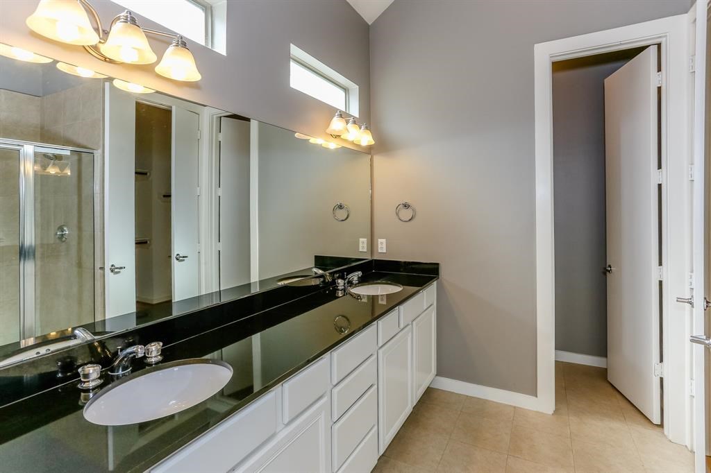 4030 Center Street Houston, TX 77007 - Photo 17 of 30