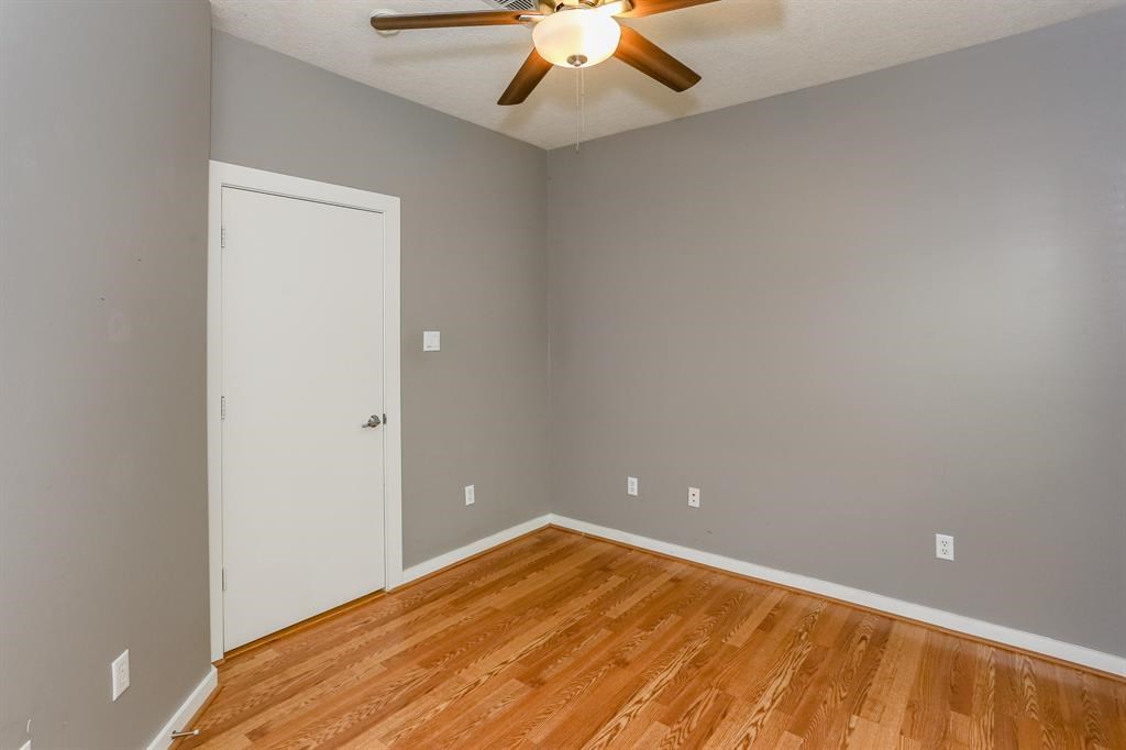 4030 Center Street Houston, TX 77007 - Photo 24 of 30