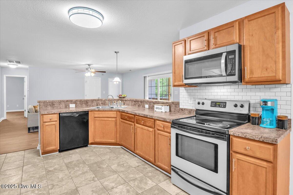 266 Sand Ridge Road Hubert, NC 28539 - Photo 14 of 43 14-Final 266 Sand Ridge Rd Hubert-RJREM-