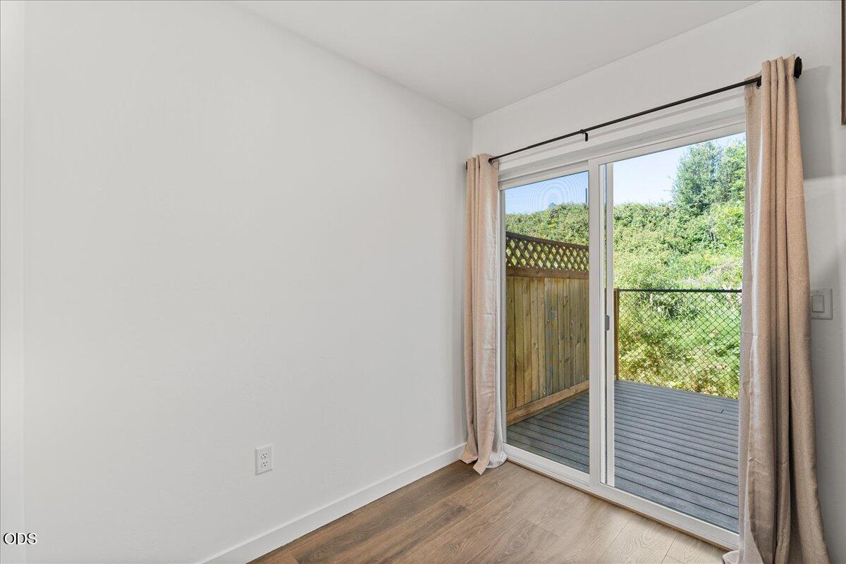 610 North Main Street, Unit 4D Phoenix, OR 97535 - Photo 11 of 20