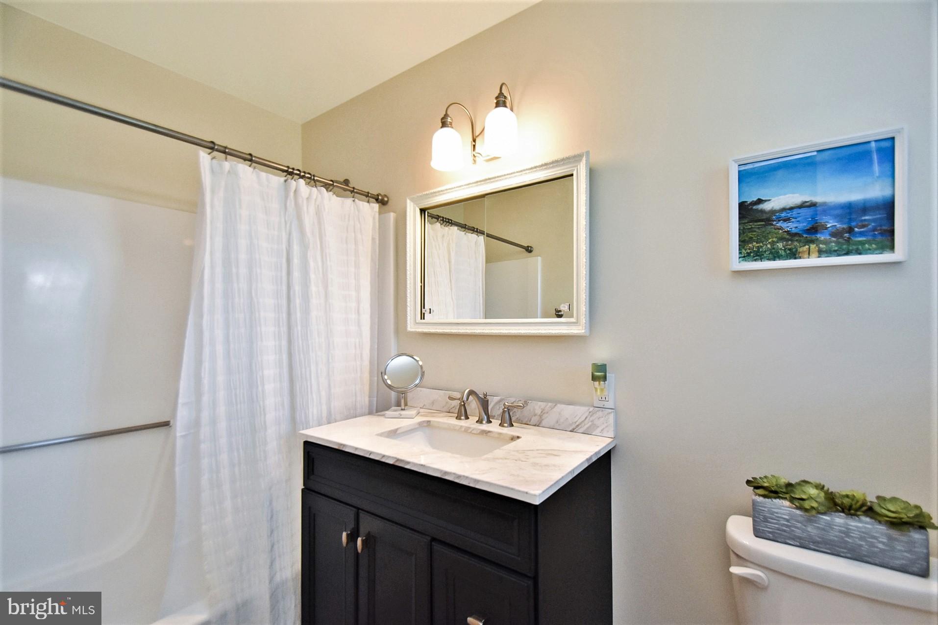 5410 Lanark Road Center Valley, PA 18034 - Photo 30 of 34 Gallery Image 30