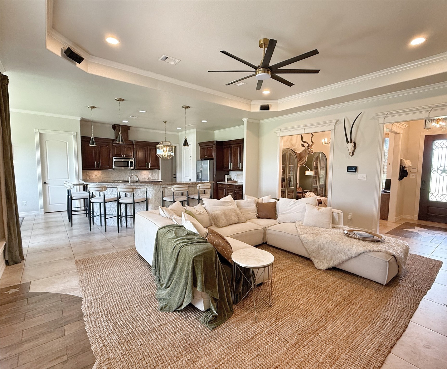 1549 Frontier Trail Angleton, TX 77515 - Photo 2 of 23