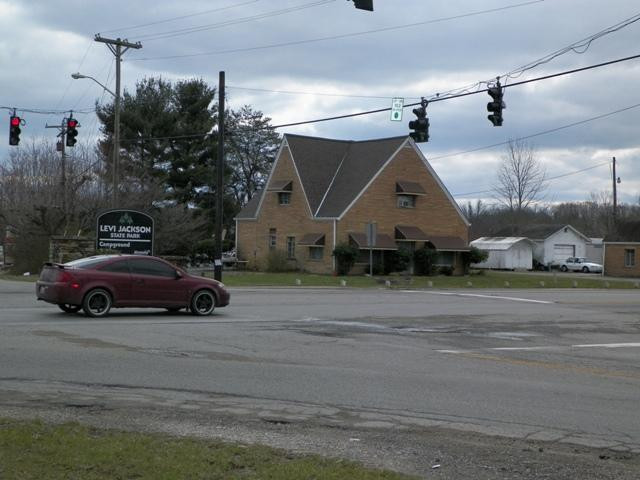 1440 South Laurel Road London, KY 40744 - Photo 4 of 9 Photo 4