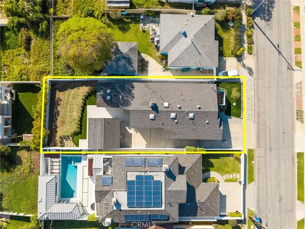 $9,000 | 1314 10th Street, Manhattan Beach, CA 90266
