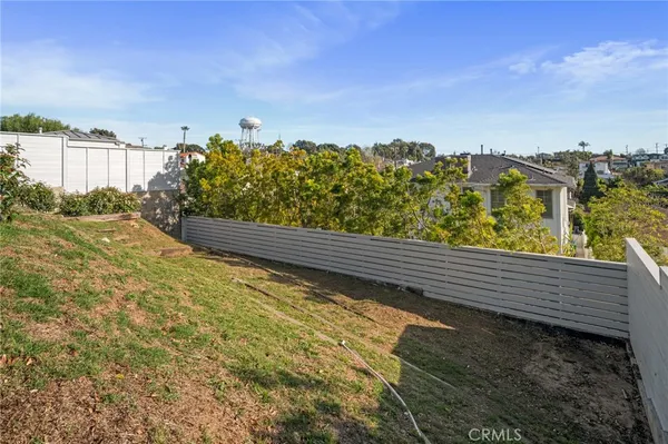 $9,000 | 1314 10th Street, Manhattan Beach, CA 90266