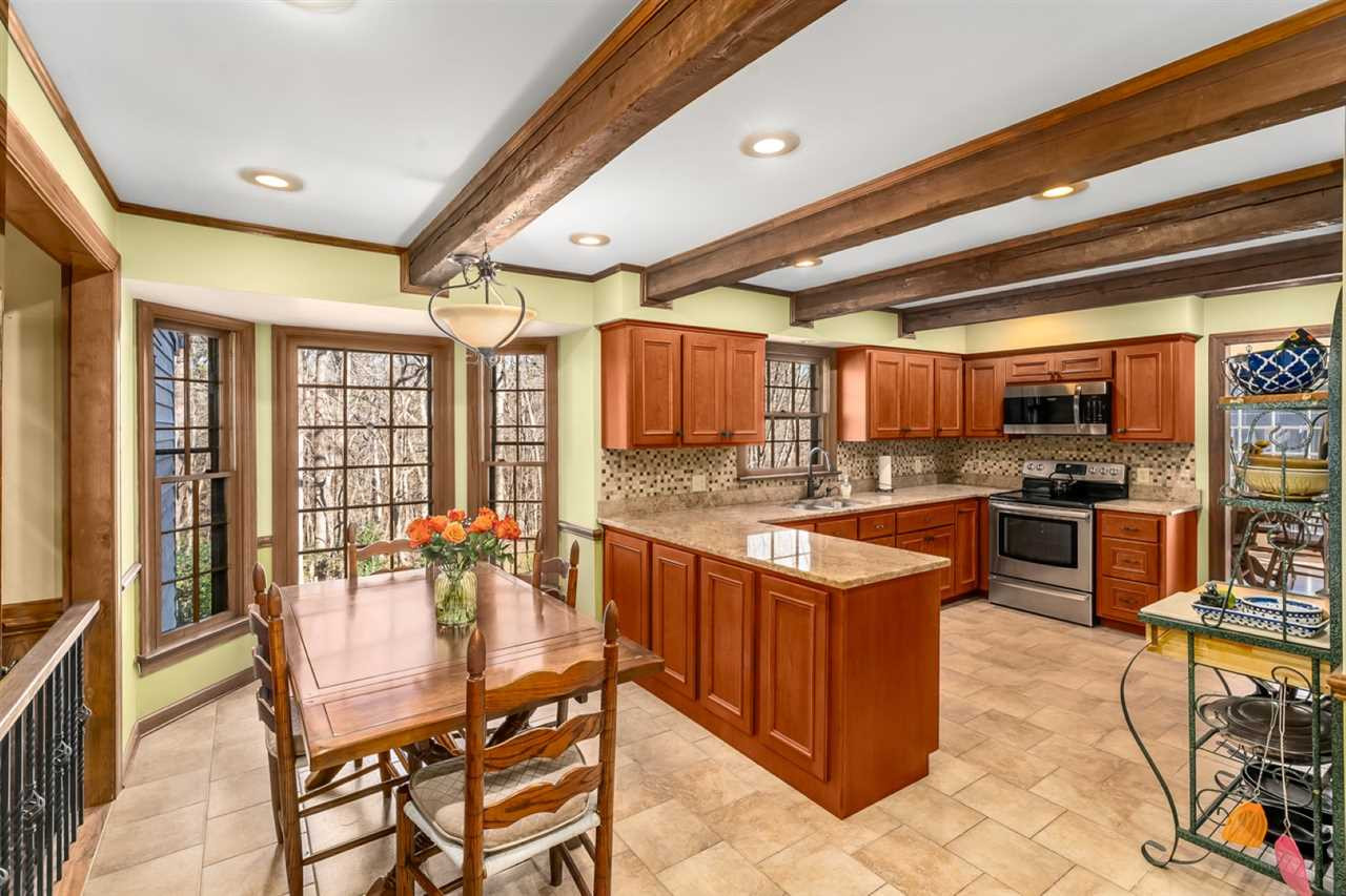 9402 Springdale Drive Raleigh, NC 27613 - Photo 5 of 30 Photo 5