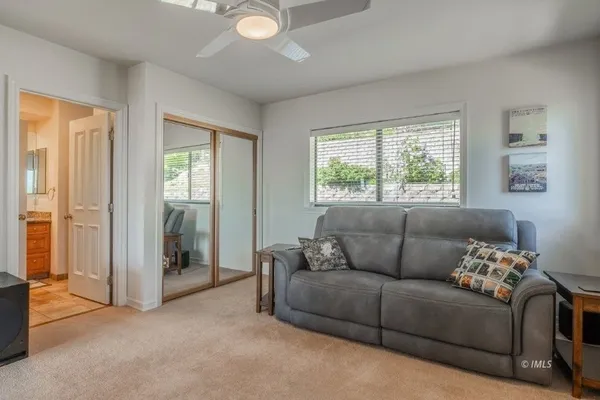 $1,149,000 | 653 Mountain View Drive, Swall Meadows, CA 93514