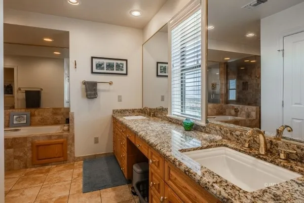 $1,149,000 | 653 Mountain View Drive, Swall Meadows, CA 93514