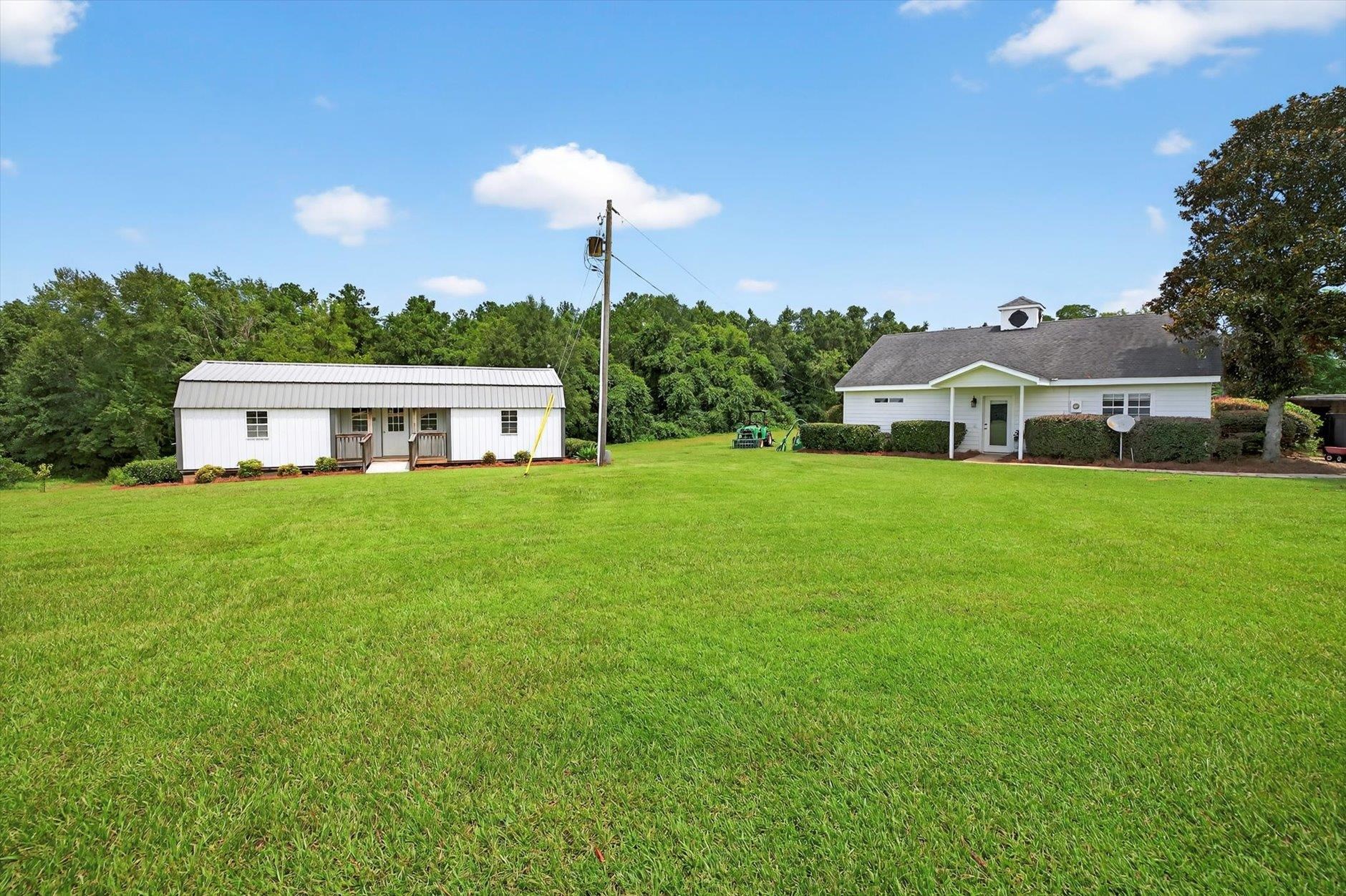 237 Valley View Court Monticello, FL 32344 - Photo 7 of 48