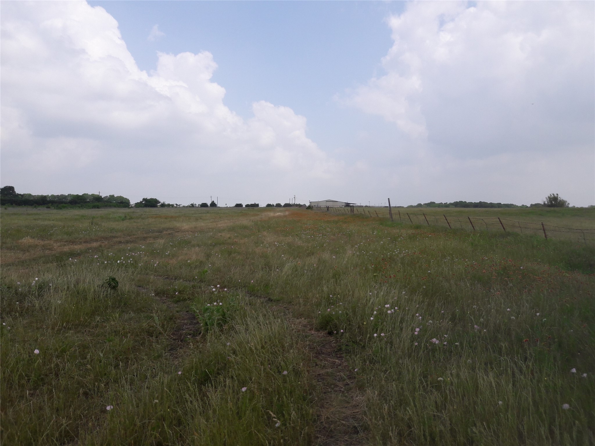 575 County Road 4850 Leonard, TX 75452 - Photo 1 of 6 a view of lake with mountain and trees